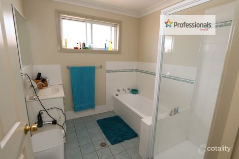 Property photo of 10 Kingfisher Drive Inverell NSW 2360