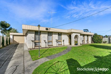 4 Littleton Ave, Yinnar, VIC 3869