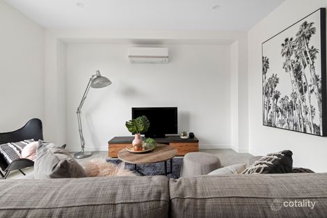 Property photo of 3/142 Purinuan Road Reservoir VIC 3073