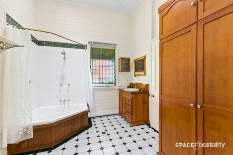 Property photo of 5 Shaw Street Bardon QLD 4065