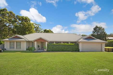 16 Amber Gr, Bolwarra Heights, NSW 2320