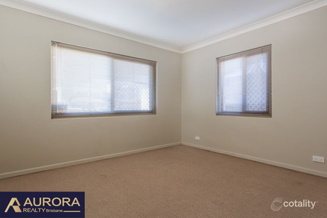 Property photo of 1/8 Kitchener Street Coorparoo QLD 4151