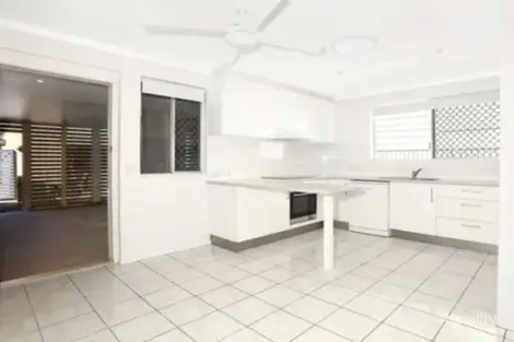 Property photo of 67 Jacaranda Avenue Hollywell QLD 4216