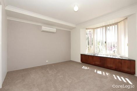 Property photo of 6 Hemmings Close Clarkson WA 6030