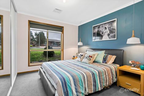 Property photo of 8 Cosgrove Crescent Old Reynella SA 5161
