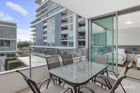 Property photo of 2115/33 T E Peters Drive Broadbeach Waters QLD 4218