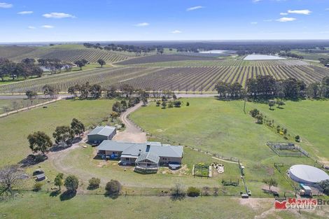 961 Boweya Rd, Killawarra, VIC 3678