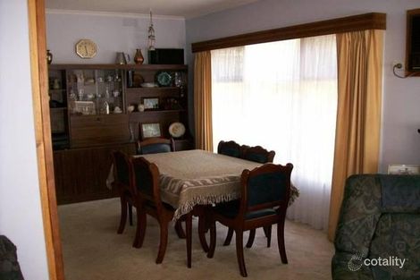 Property photo of 12 Kulnine Avenue Mitcham VIC 3132