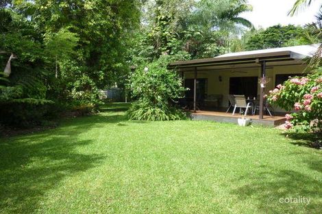 4 Eden Ct, Clifton Beach, QLD 4879