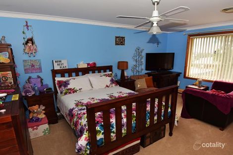 Property photo of 36 Larkins Lane Yallah NSW 2530