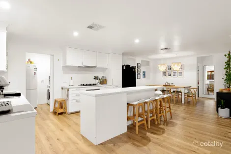 Property photo of 9 Warilla Close Waikiki WA 6169