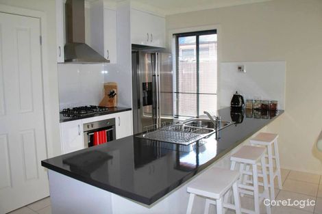 Property photo of 37 Gabrielle Court Lavington NSW 2641