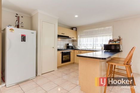 Property photo of 100 Central Road Hampton Park VIC 3976