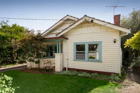 Property photo of 13 Prahran Grove Elsternwick VIC 3185