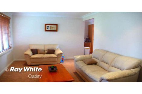 Property photo of 20 Sunshine Parade Peakhurst Heights NSW 2210