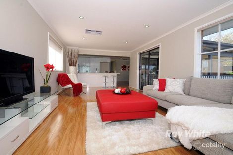 Property photo of 5 Settlers Court Rowville VIC 3178