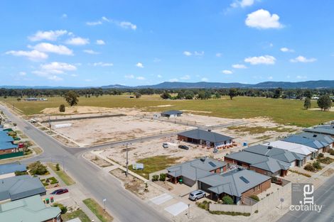 Property photo of 5 Wisteria Parade Wangaratta VIC 3677