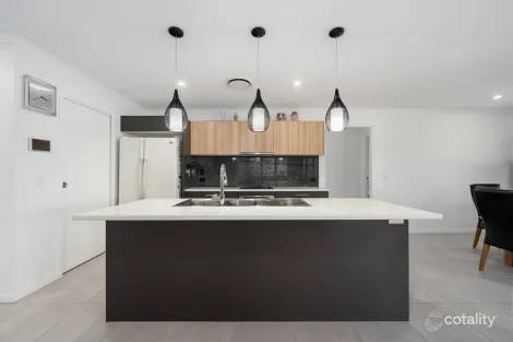 Property photo of 10 Lilly Lane Beerwah QLD 4519