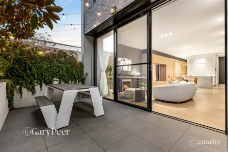 Property photo of 14B Gleniffer Avenue Brighton East VIC 3187
