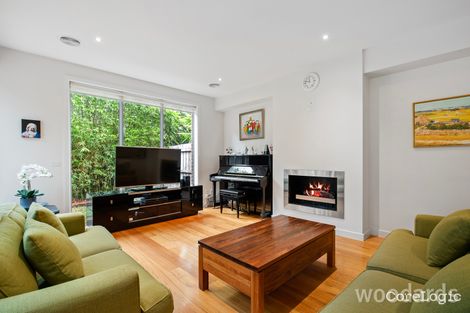 Property photo of 8B Roselyn Crescent Bentleigh East VIC 3165