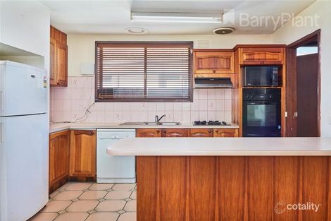 Property photo of 22 Wallarano Drive Noble Park VIC 3174