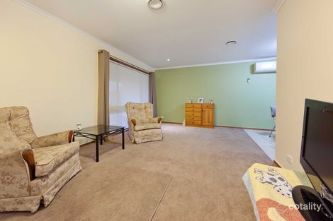 Property photo of 101 Dunsterville Crescent Frankston VIC 3199