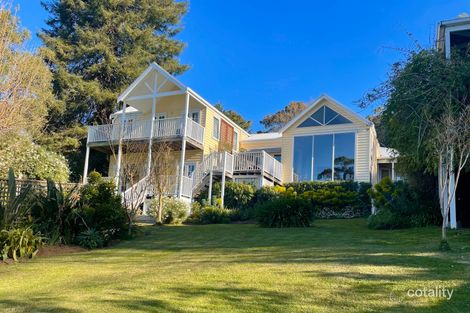 324 Arthurs Seat Rd, Red Hill, VIC 3937