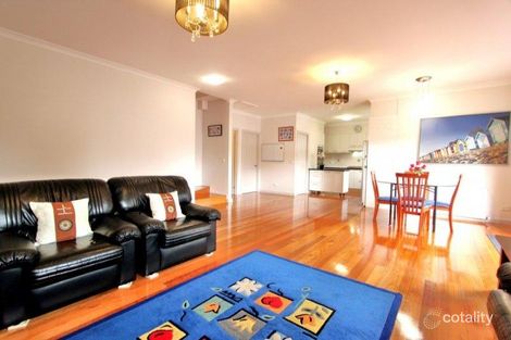 Property photo of 7 Akuna Avenue Notting Hill VIC 3168