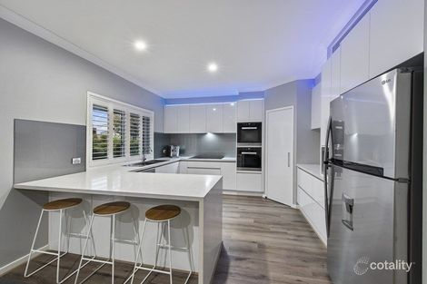 Property photo of 57 Wolviston Avenue Hillside VIC 3037