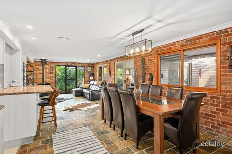 Property photo of 4 Colleena Close Kincumber NSW 2251