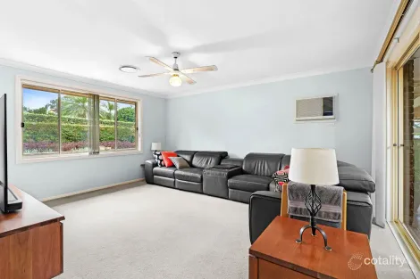 Property photo of 8 Greentree Place Wilberforce NSW 2756