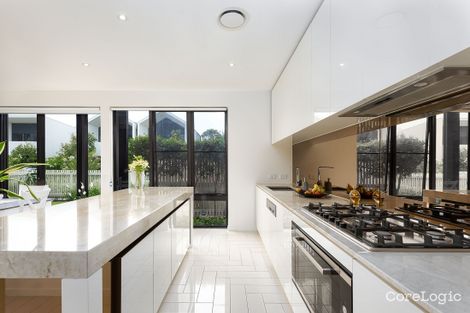 8/22 Magnoli Cct, Palm Beach, QLD 4221