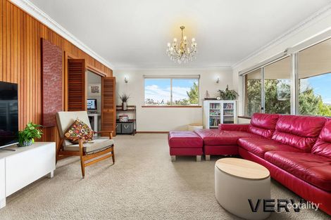 Property photo of 19 Alfred Hill Drive Melba ACT 2615