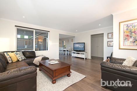 Property photo of 21 Village Drive Dingley Village VIC 3172