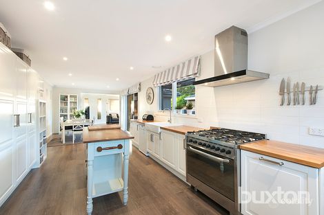 Property photo of 21 Village Drive Dingley Village VIC 3172