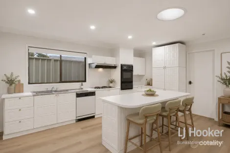 Property photo of 60 Epsom Road Chipping Norton NSW 2170