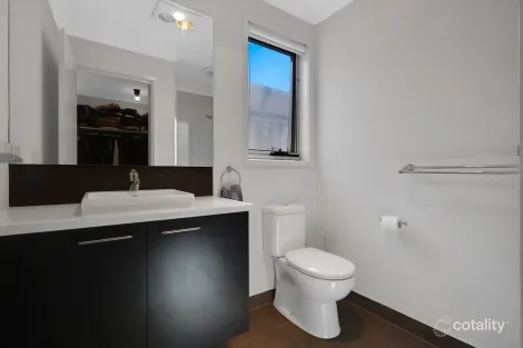 Property photo of 12 Edson Road Mickleham VIC 3064