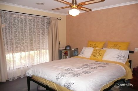 Property photo of 19 Cassowary Avenue Werribee VIC 3030