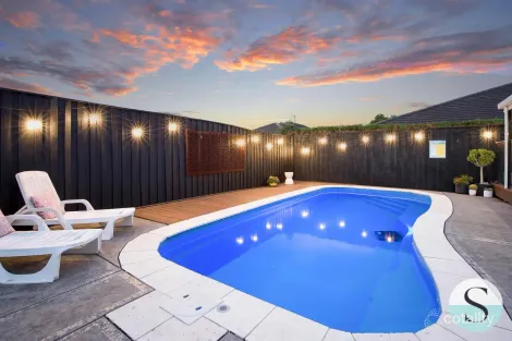 Property photo of 4 Kural Crescent Fletcher NSW 2287