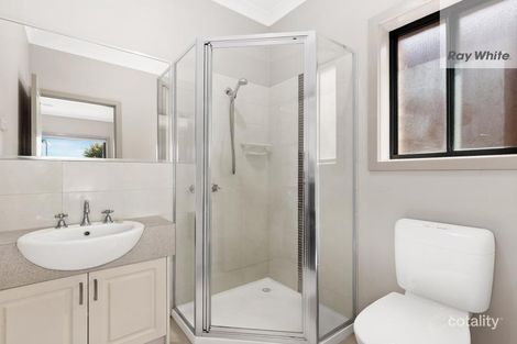 Property photo of 18 Chamonix Parade South Morang VIC 3752