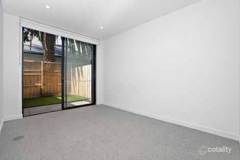 Property photo of 3/2A Kenilworth Grove Glen Iris VIC 3146