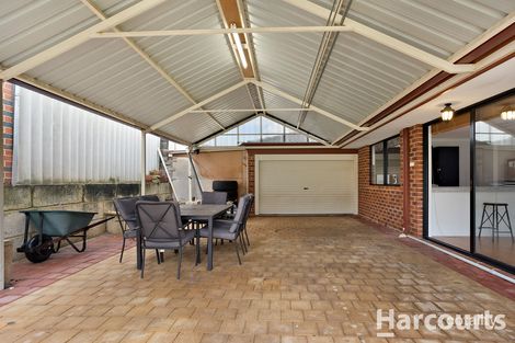 Property photo of 10 Cawdor Lane Orelia WA 6167
