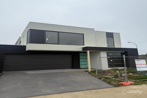9 Maserati Way, Cranbourne East, VIC 3977