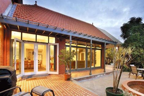 Property photo of 37-39 Huntingtower Road Armadale VIC 3143