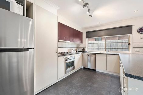 Property photo of 74 Earlsfield Drive Berwick VIC 3806