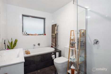 Property photo of 31 Kurrambi Crescent Hallett Cove SA 5158