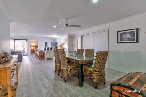 Property photo of 23 Seaway Parade Toogoom QLD 4655