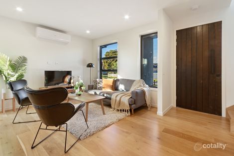 Property photo of 9 Daleglen Street Reservoir VIC 3073