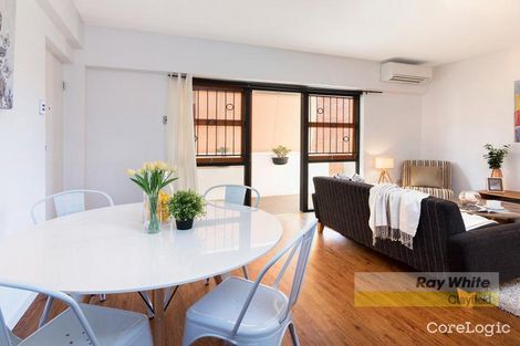 Property photo of 3/72 Riverton Street Clayfield QLD 4011
