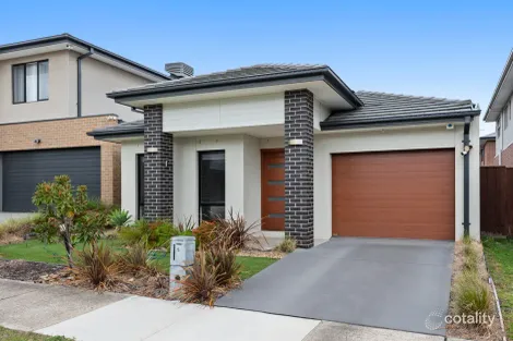 5 PARKEDGE DR, WANTIRNA SOUTH, VIC 3152